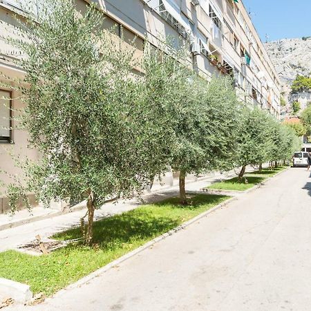 Kate Lägenhet Omiš Exteriör bild