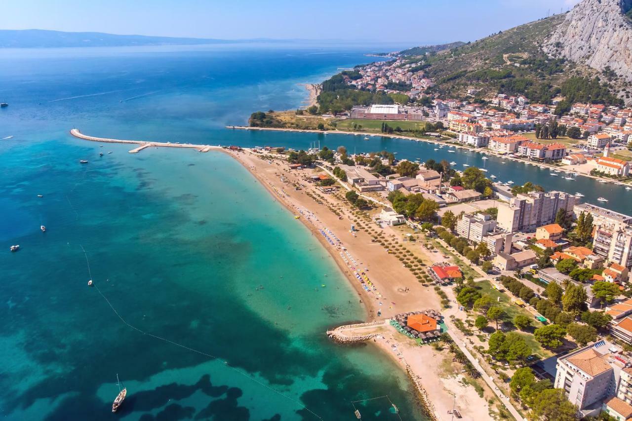 Kate Lägenhet Omiš Exteriör bild