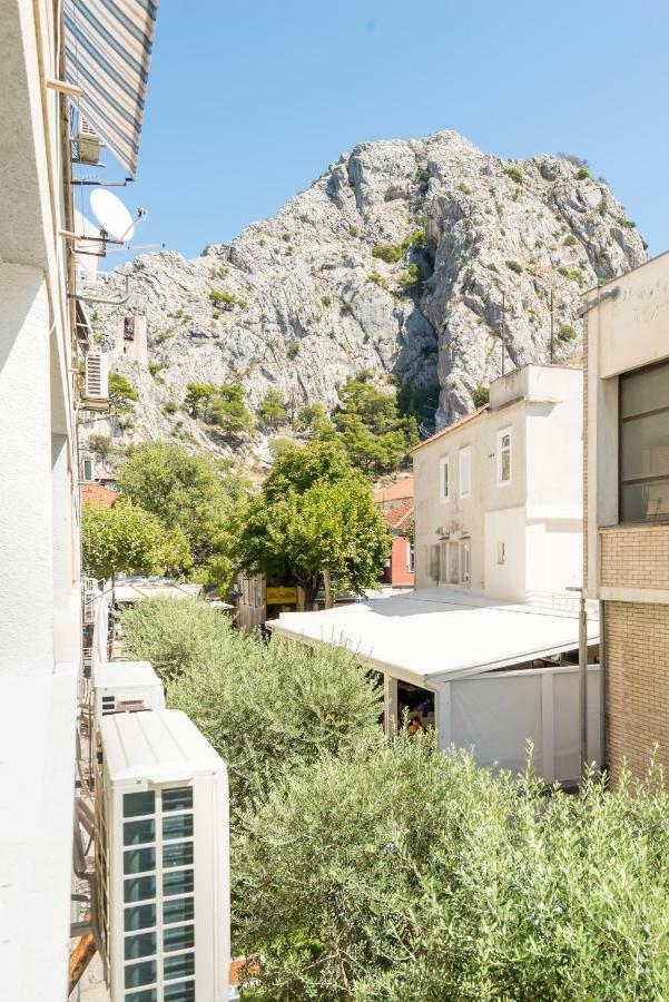 Kate Lägenhet Omiš Exteriör bild